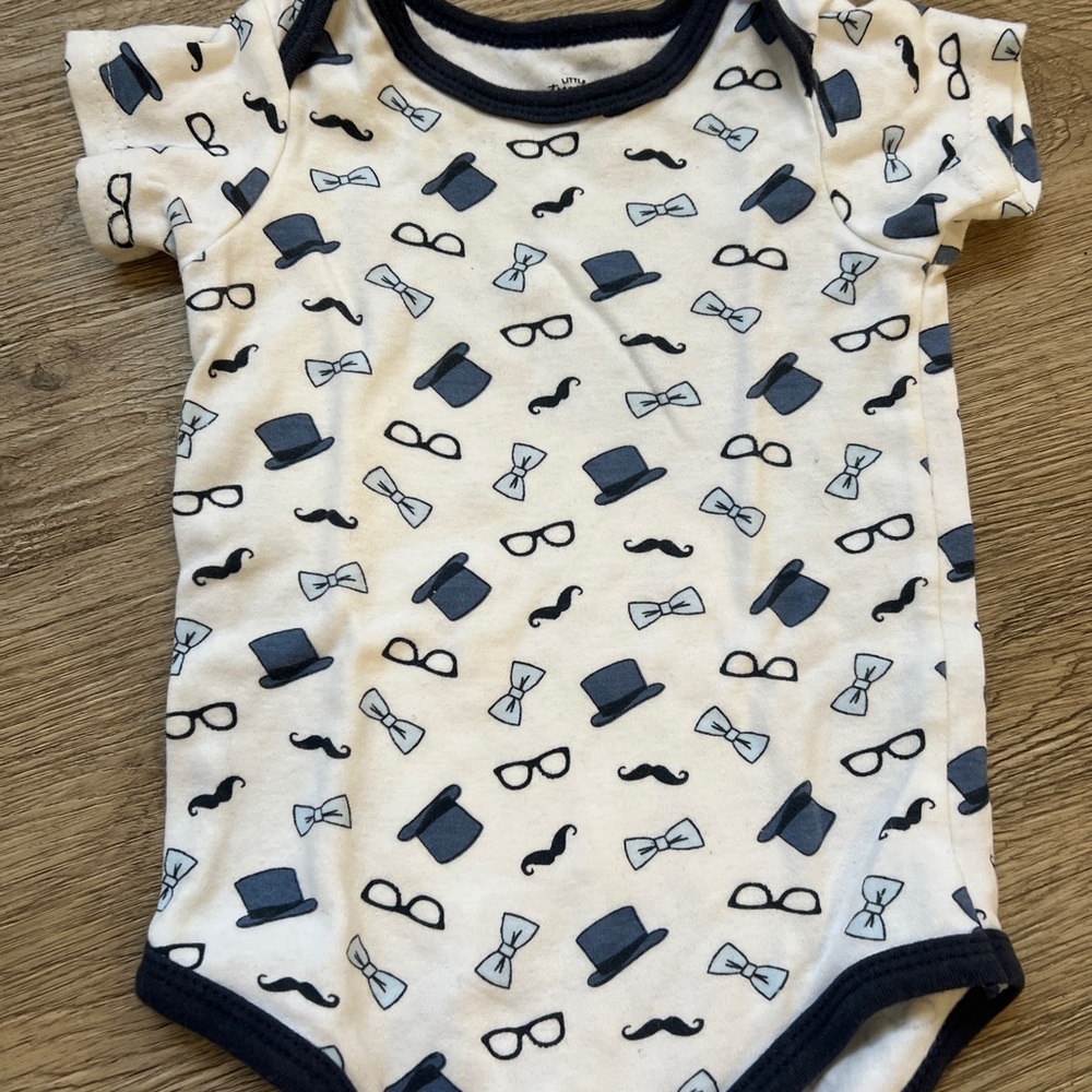 Charming Little Gentleman Baby Boy Bodysuit Trio 9-12m - Picture 7 of 8
